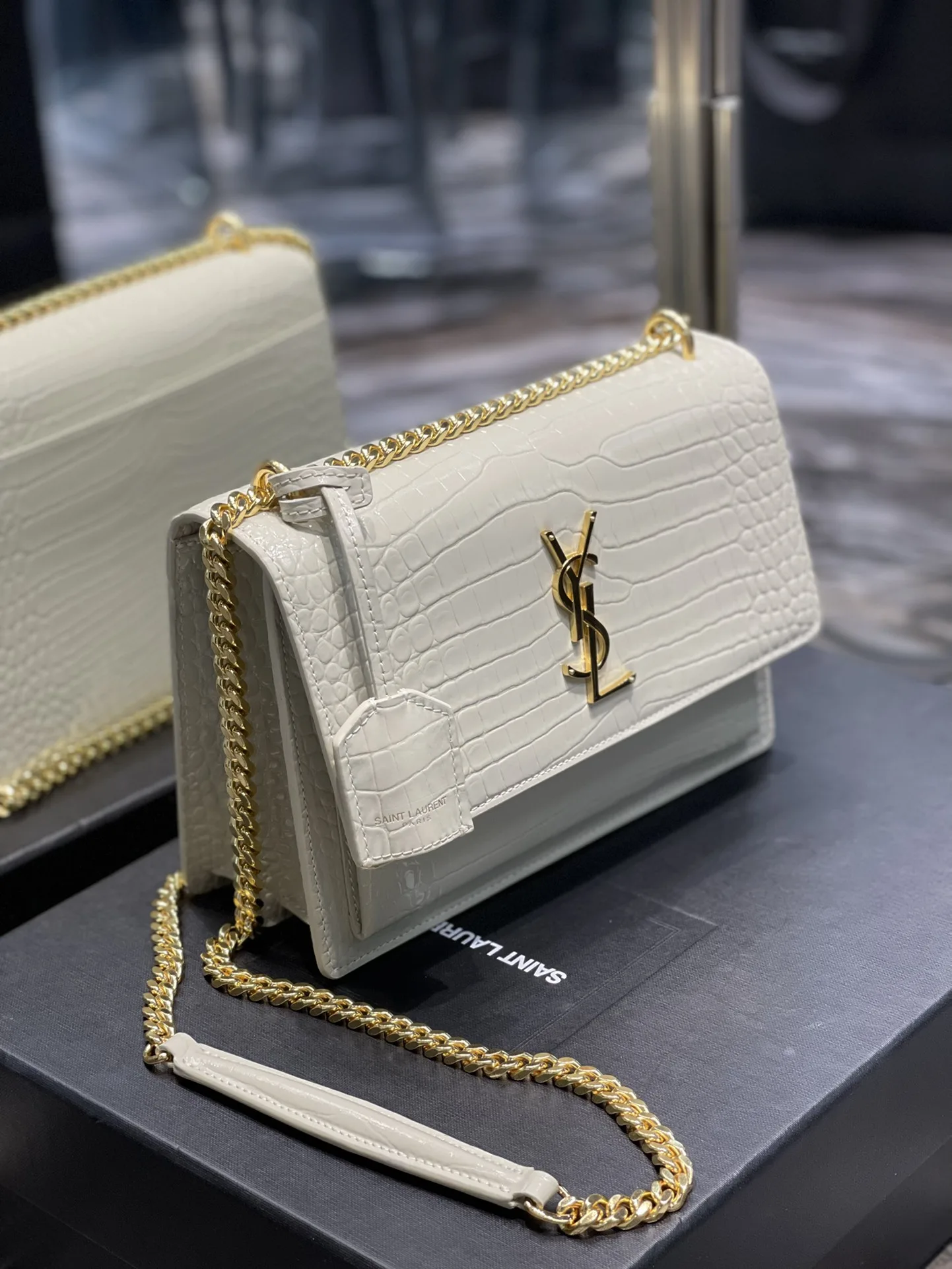 Saint Laurent Sunset Medium Chain Bag / White YSL - Image 3