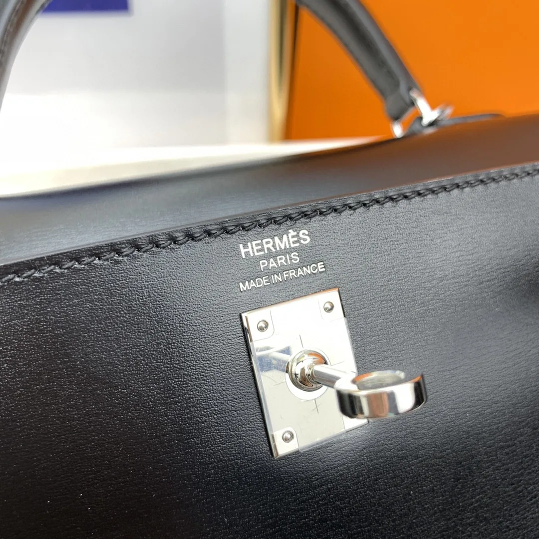 Hermes Kelly 25 Black Bag - Image 3
