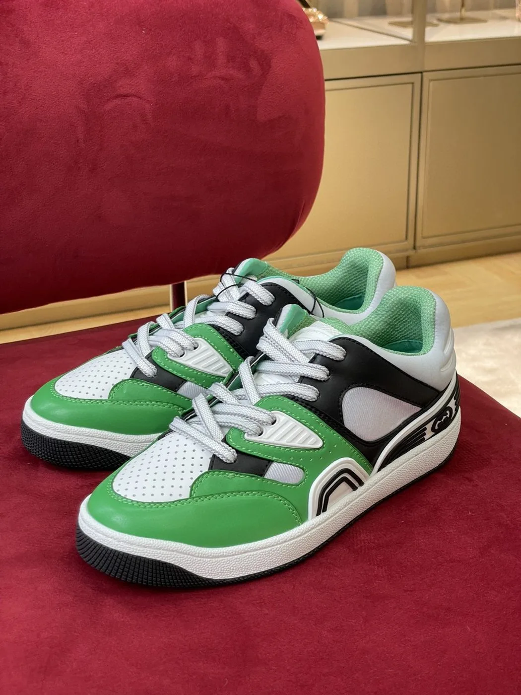 Gucci Women’s Sneaker Gucci Basket Donna Green Demetra - Image 2