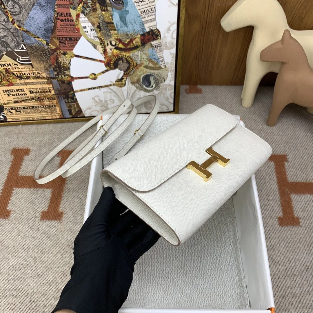Hermes Constance Long Togo Wallet White, Gold Toned Hardware Bag - Image 3