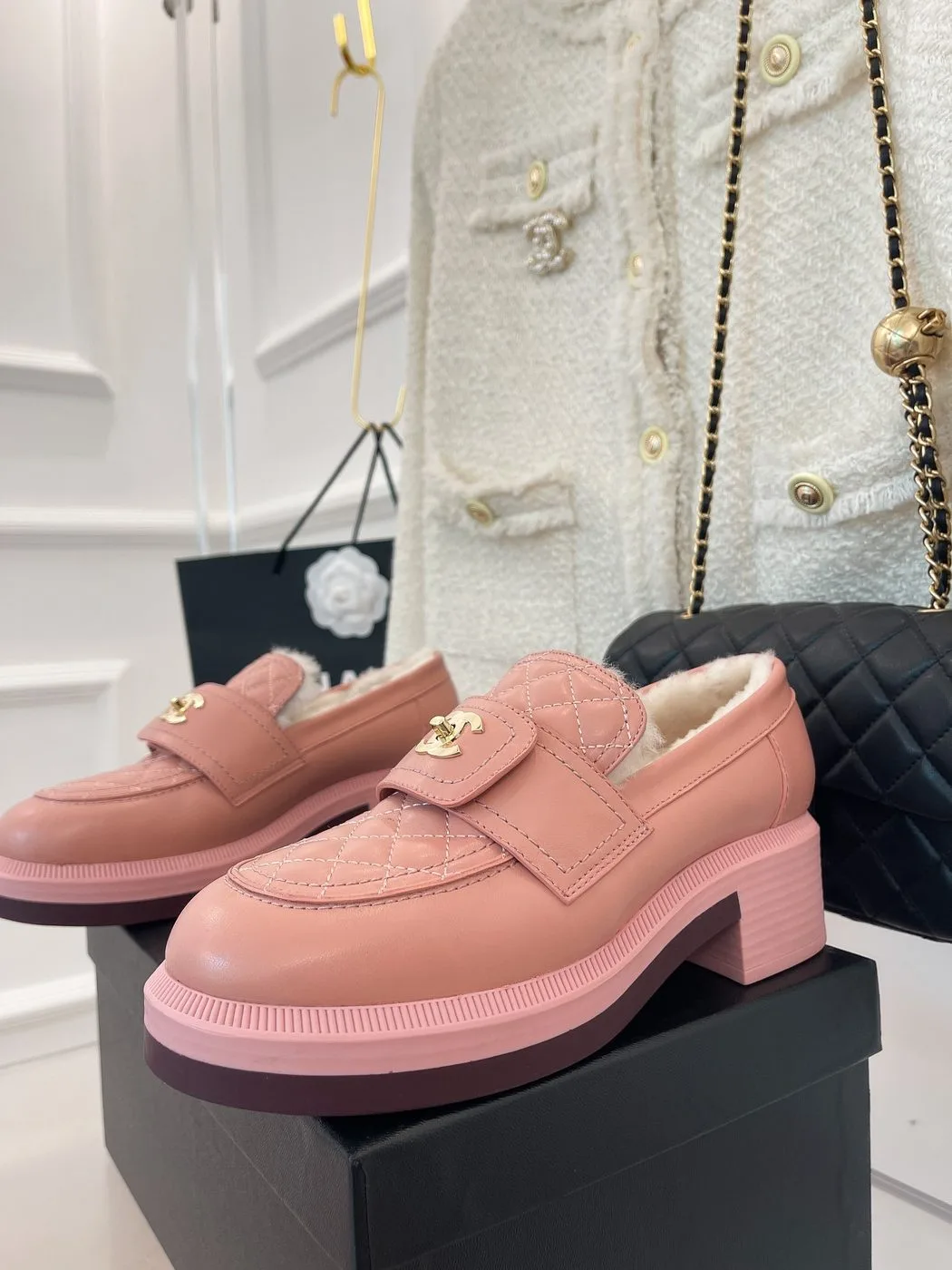 Chanel Women’s Loafers With Lining Pink - Image 3
