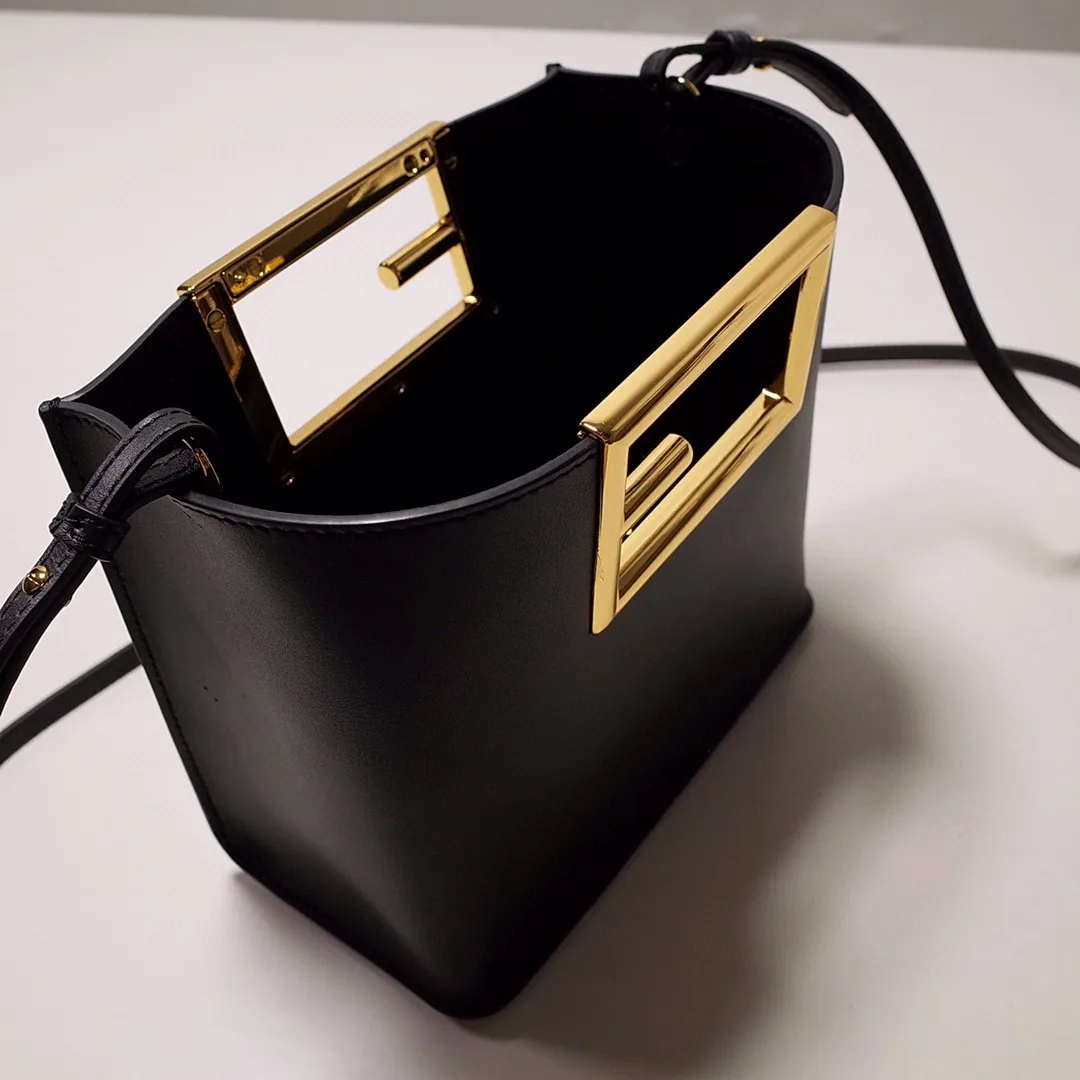 Fendi Way Small Black Bag For Woman / 8BS054AAIWF0KUR - Image 7