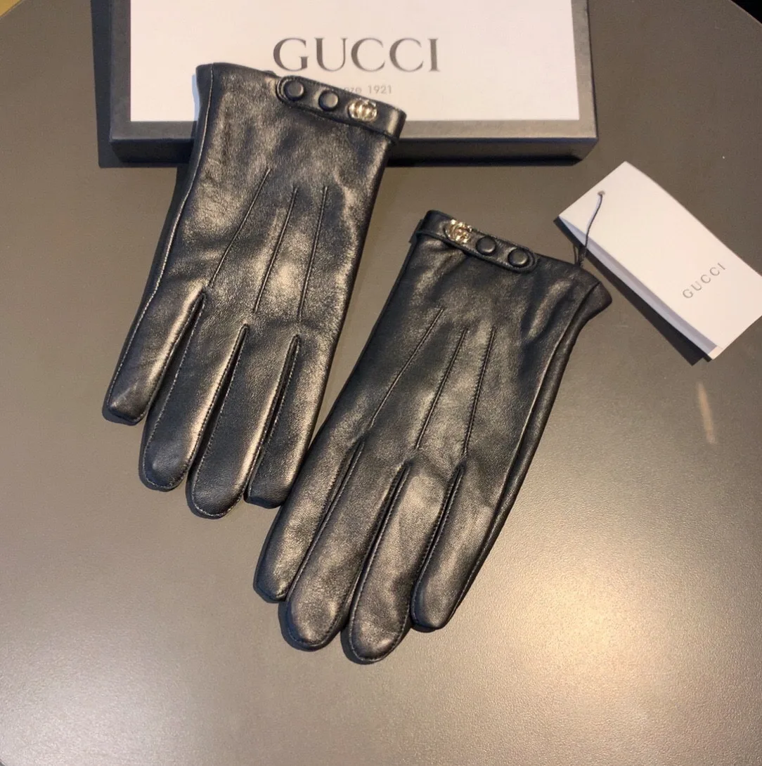 Gucci Gloves With