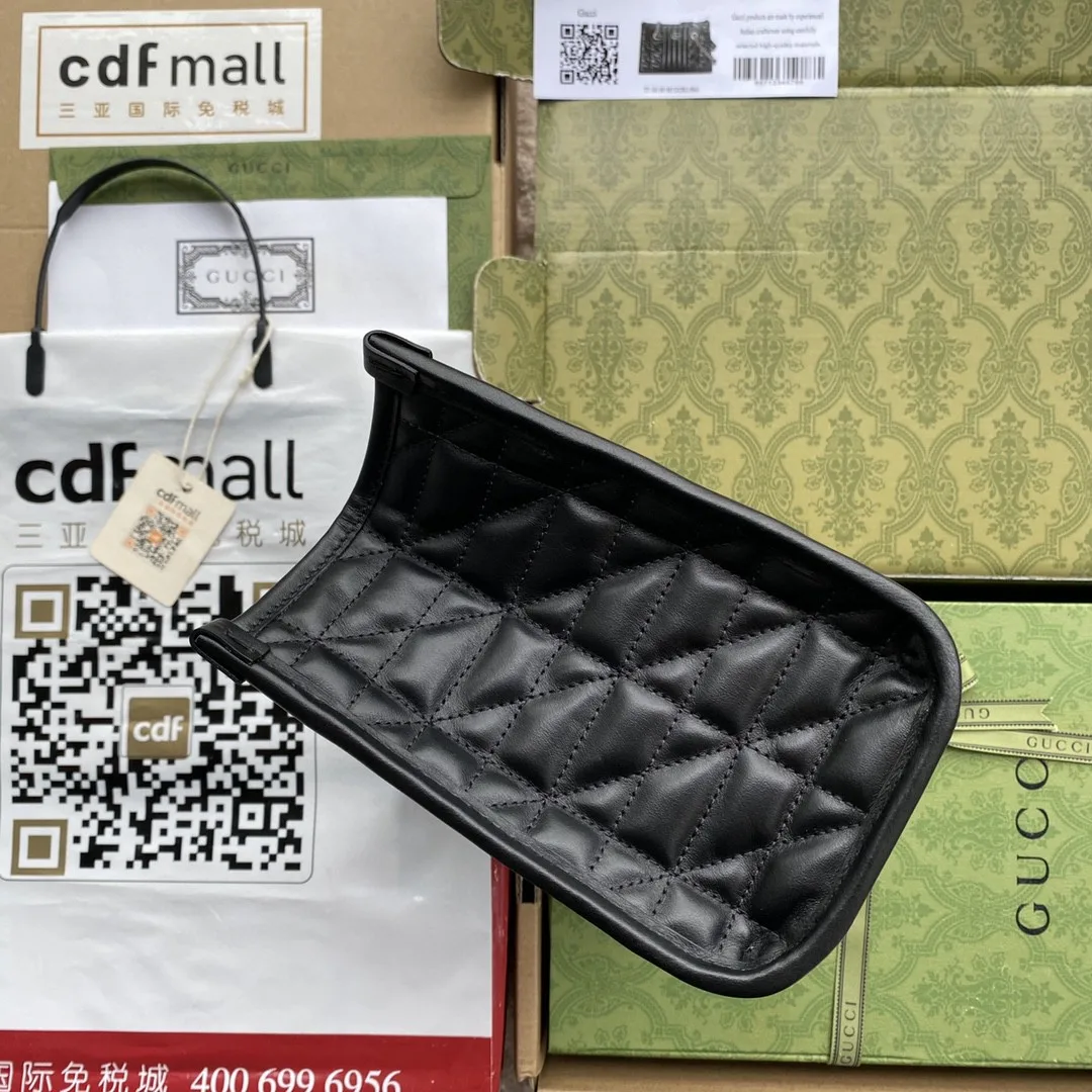 Gucci GG Marmont Small Tote Bag Black Matelasses / - Image 4