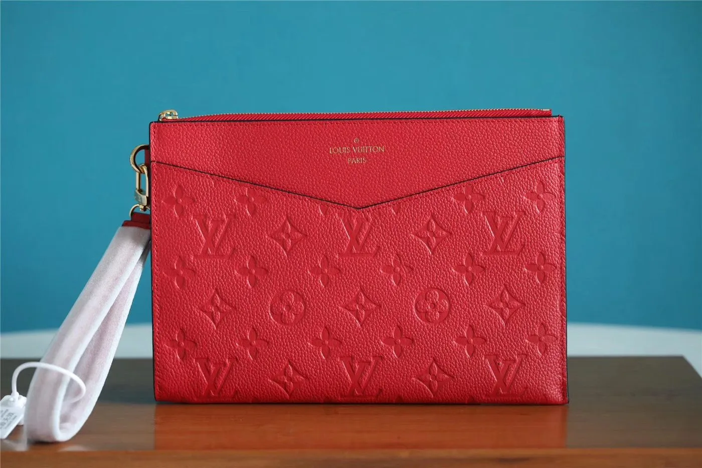 Louis Vuitton Card Holder Recto Verso Monogram Eclipse - Image 10