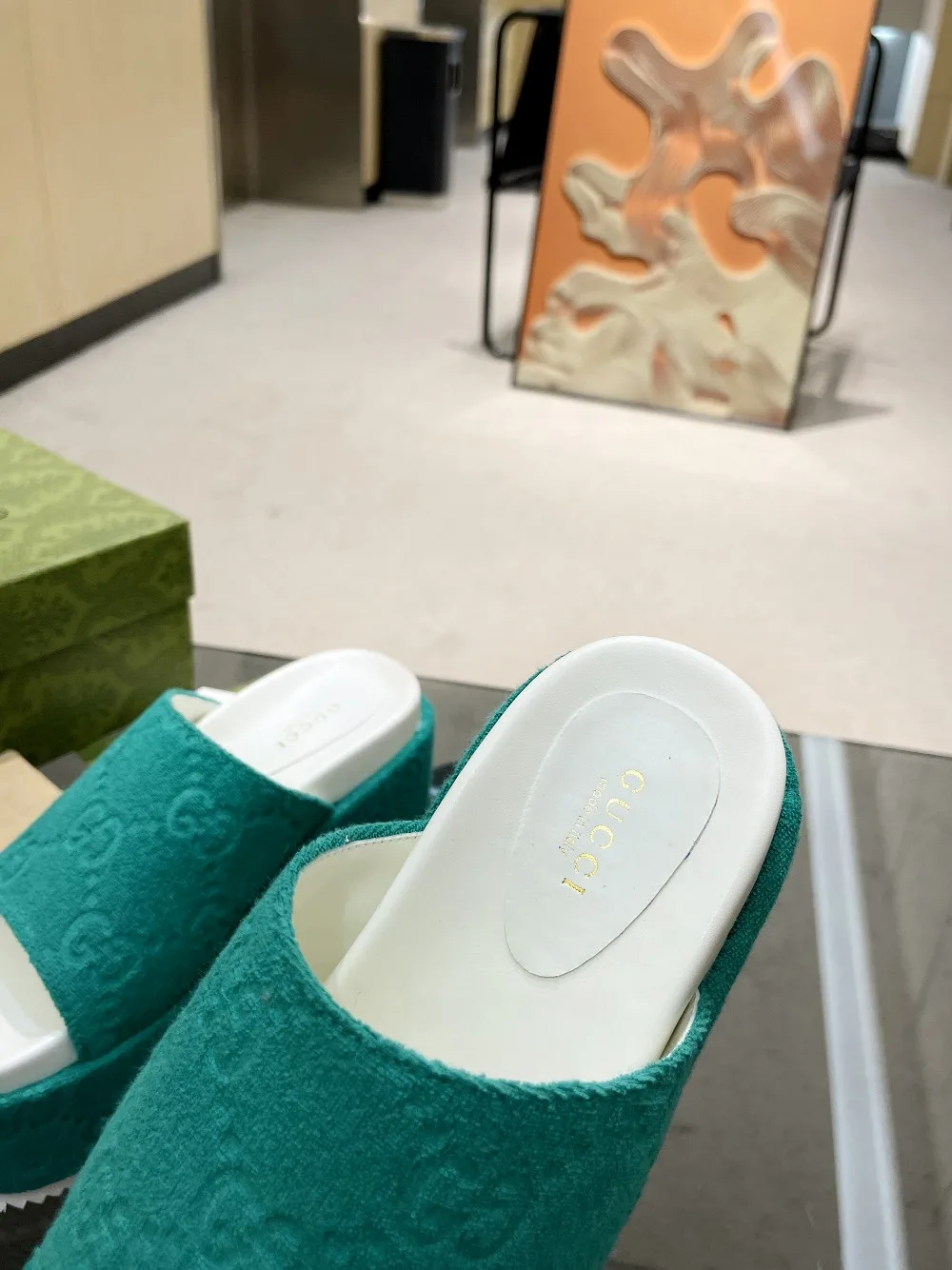 Gucci Women’s GG Platform Sandal Dark Green - Image 3