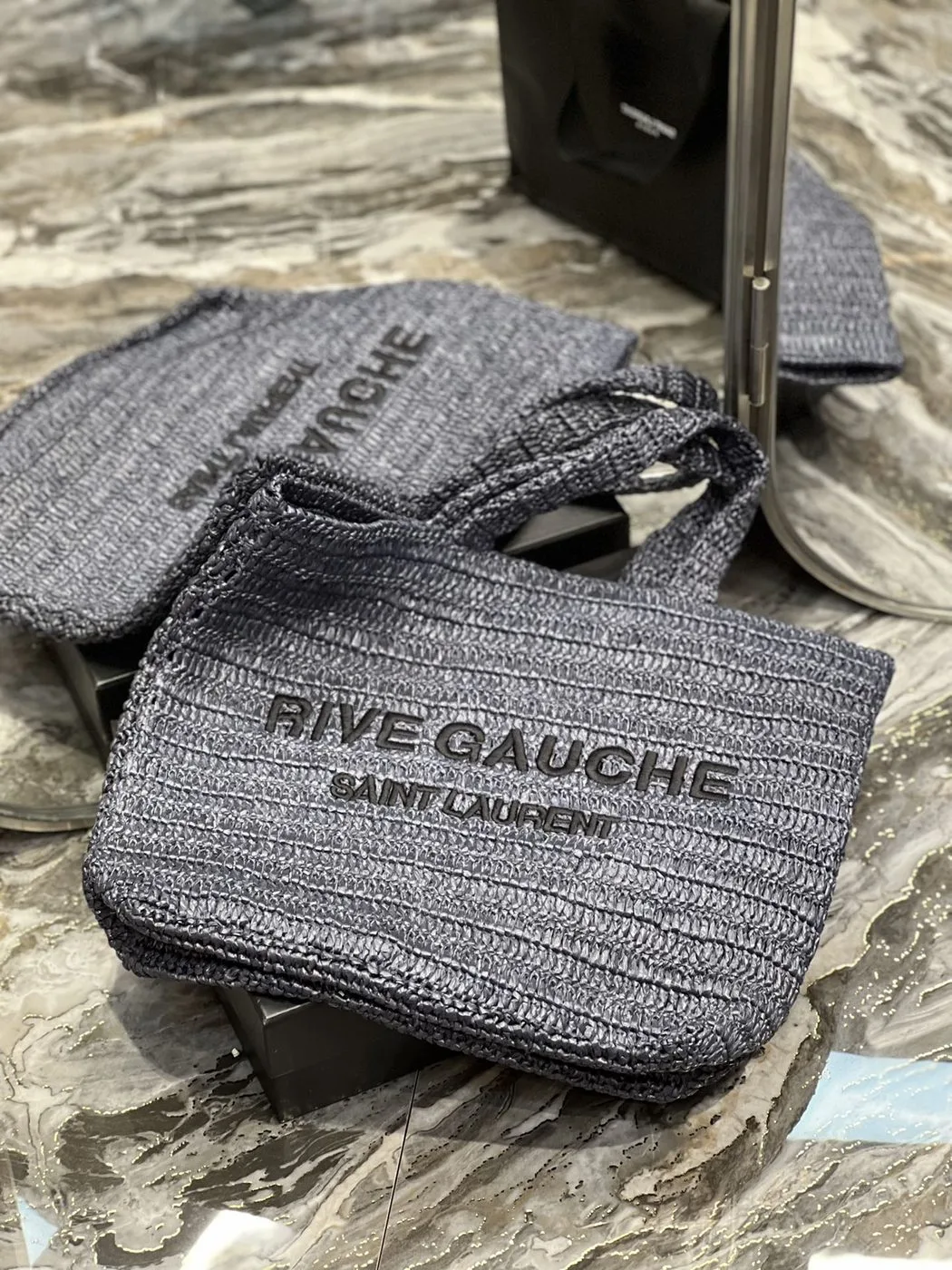 Saint Laurent Rive Gauche Supple Tote Bag Grey - Image 3