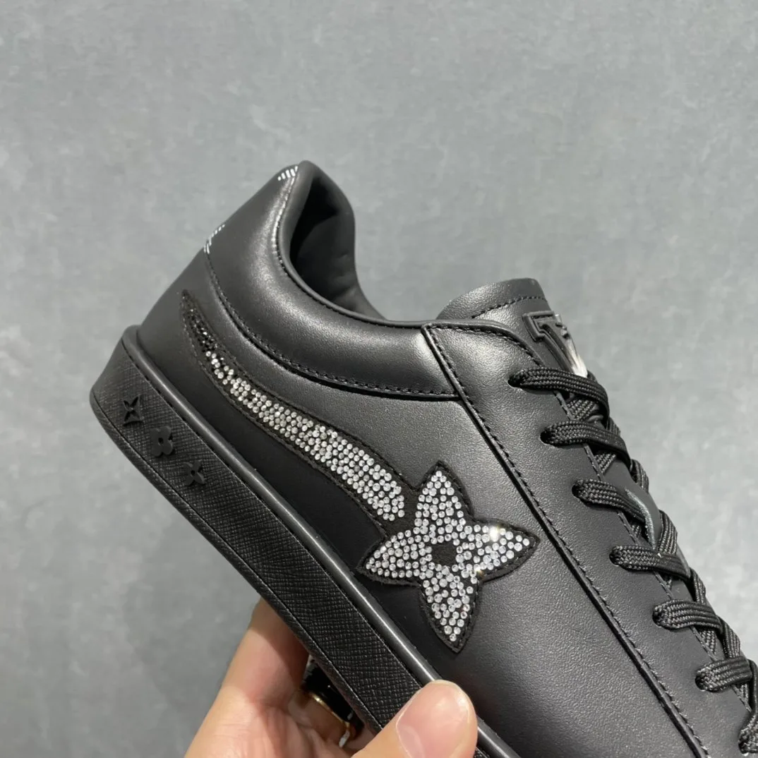 Alternative view of Louis Vuitton Luxembourg Samothrace Sneaker Black