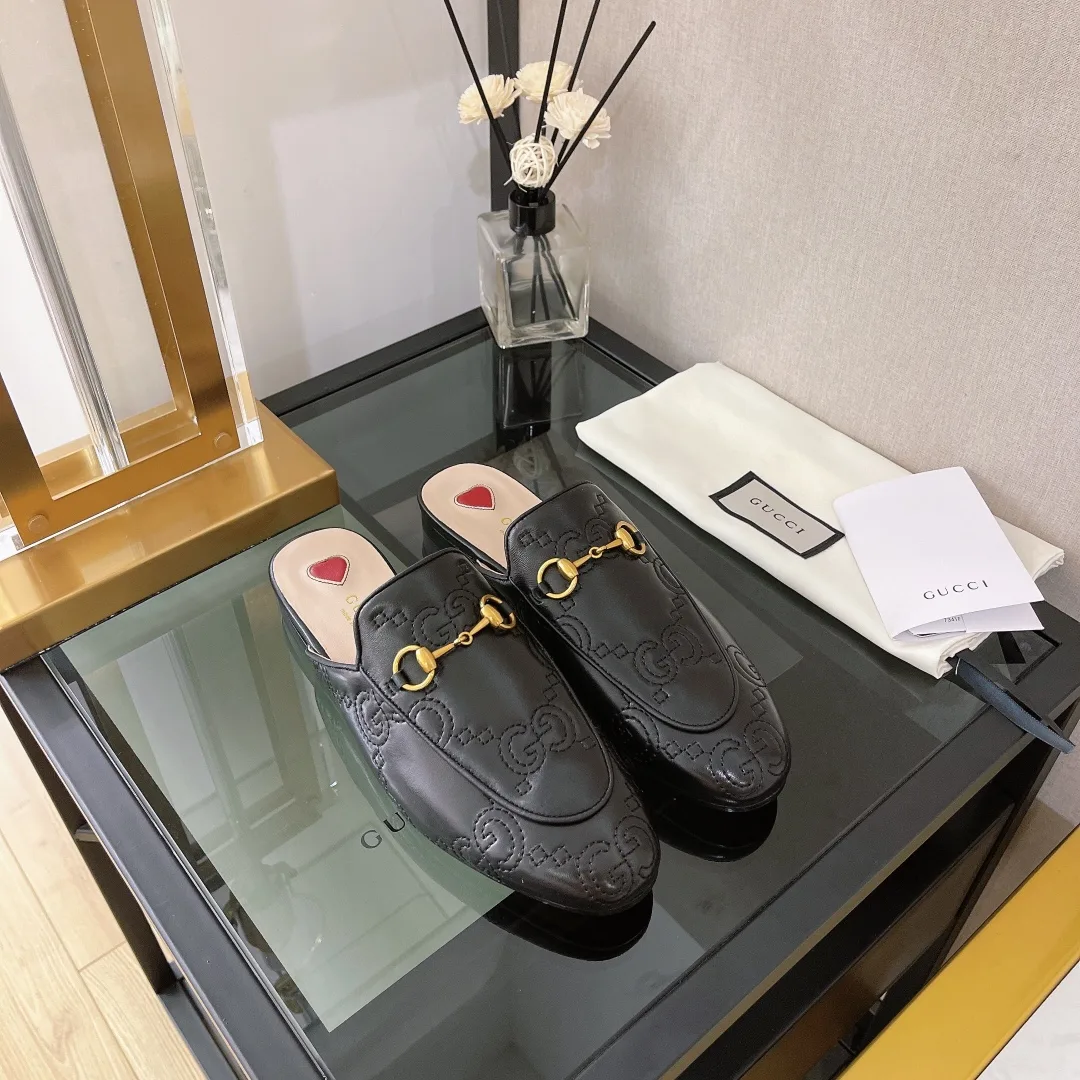 Gucci Women’s GG