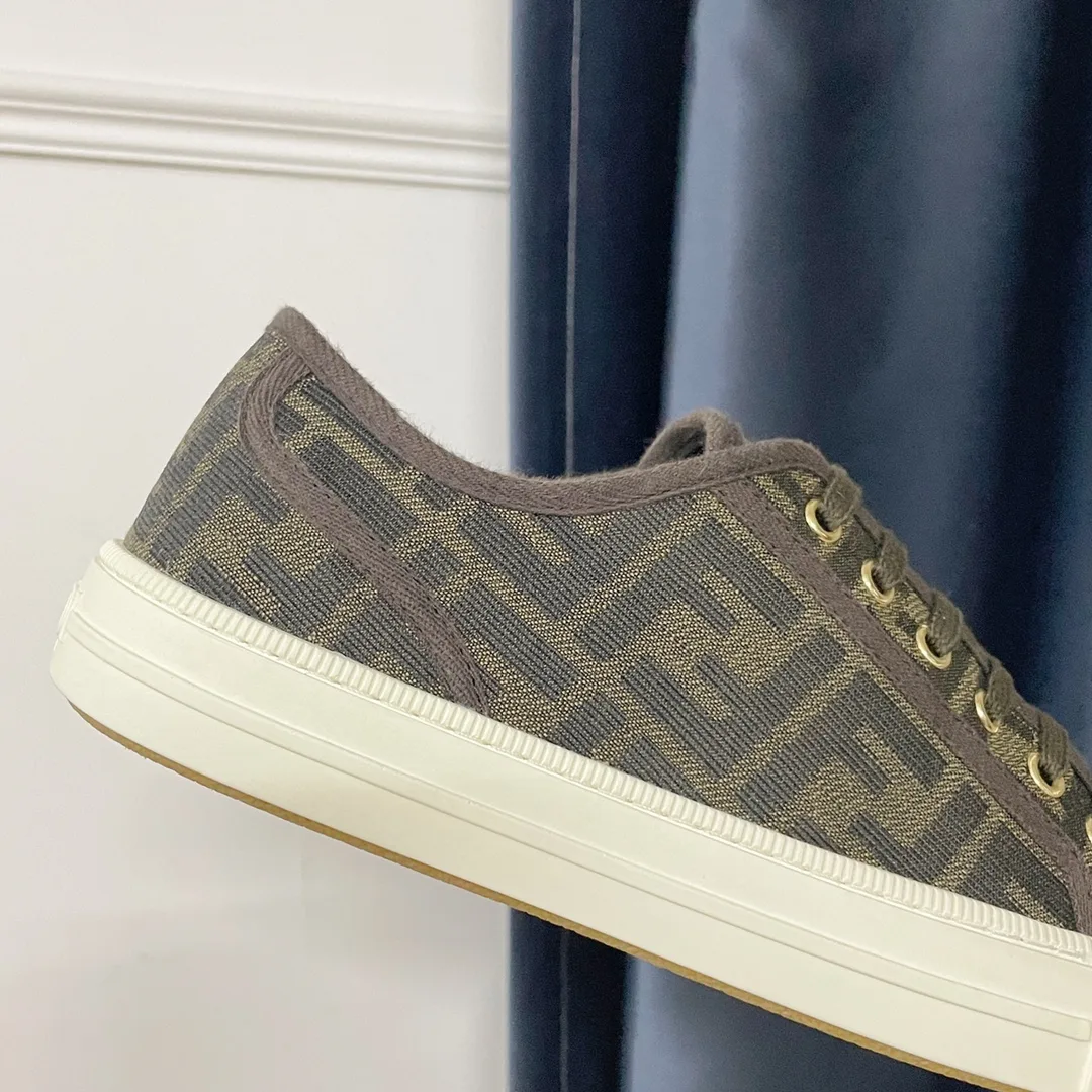Fendi Domino White FF Fabric Low-Tops 8E8325AJZXF1GQF - Image 8