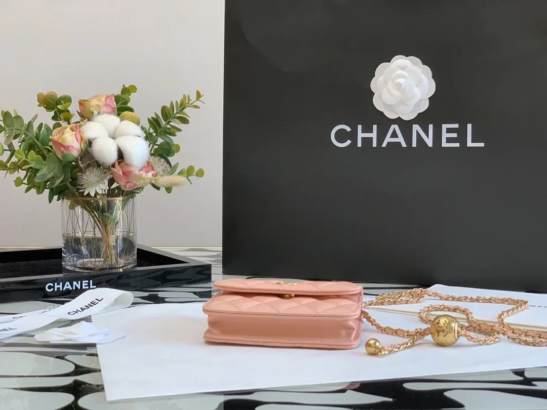 Chanel CO-CO Wallet On Chain / Gold Hardware Pink - Image 4