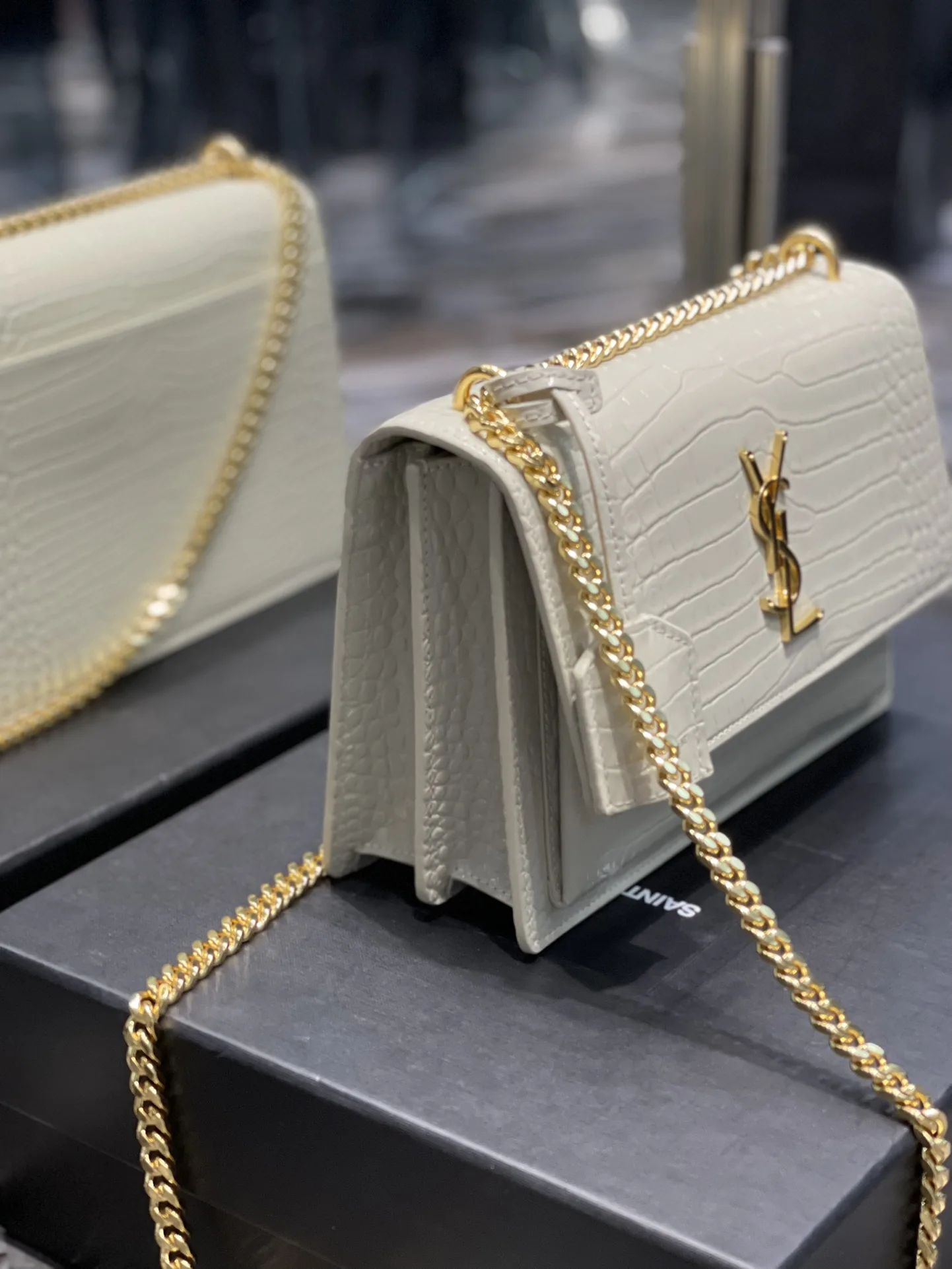 Saint Laurent Sunset Medium Chain Bag / White YSL - Image 4