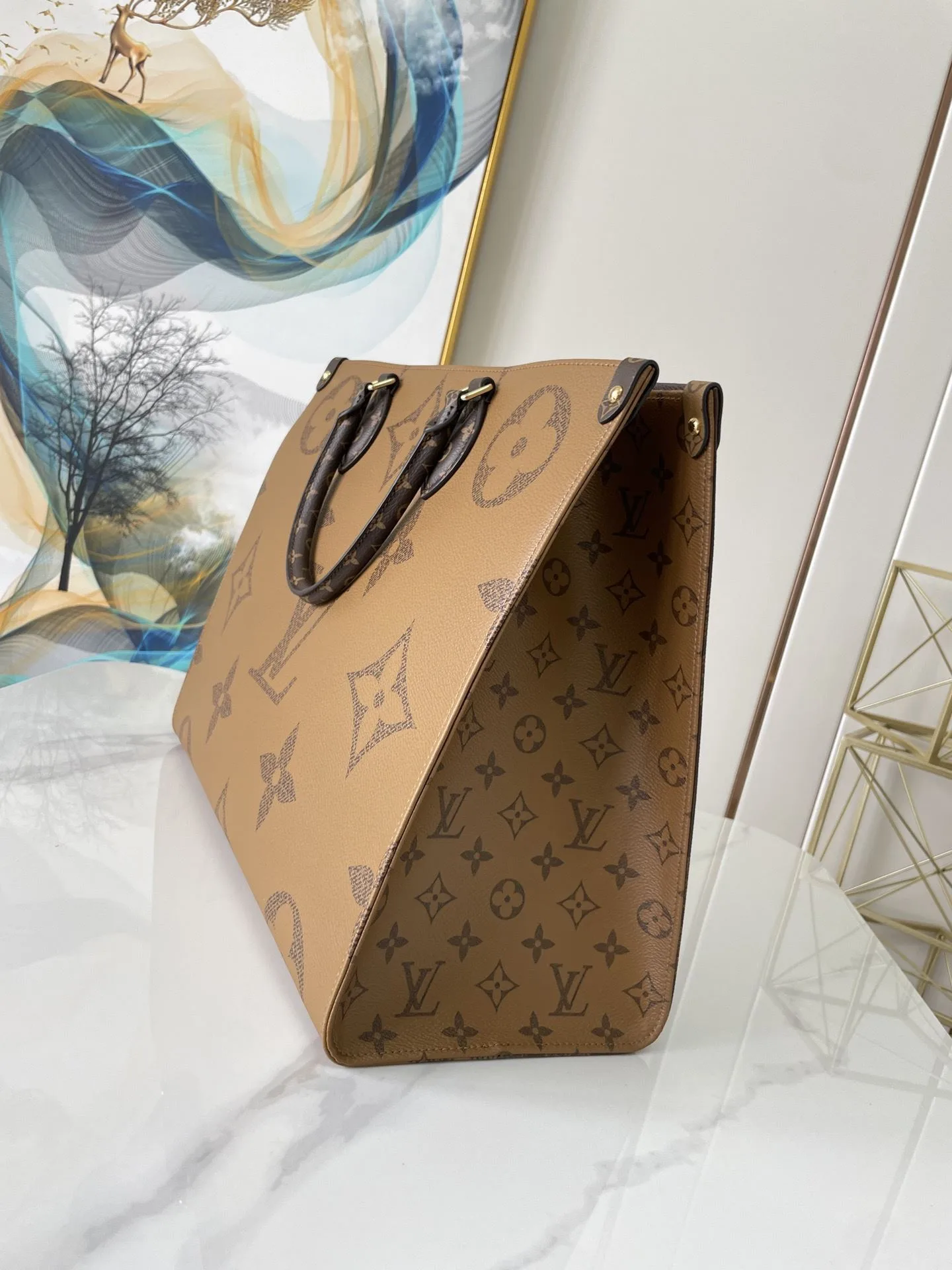 Louis Vuitton OnTheGo GM Tote Bag / Monogram Reverse Canvas Gold Hardware - Image 9
