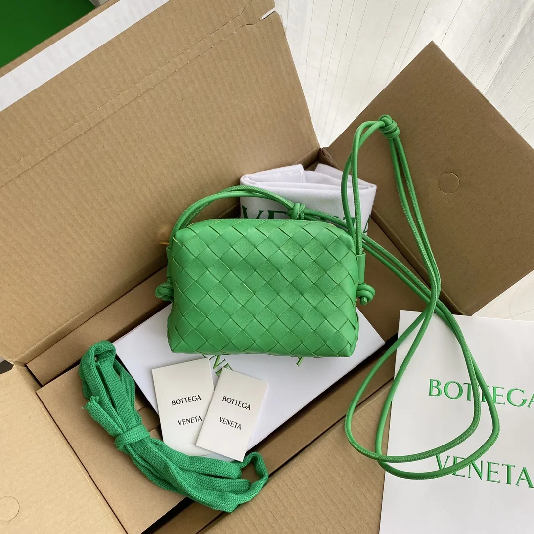 Bottega Veneta Mini