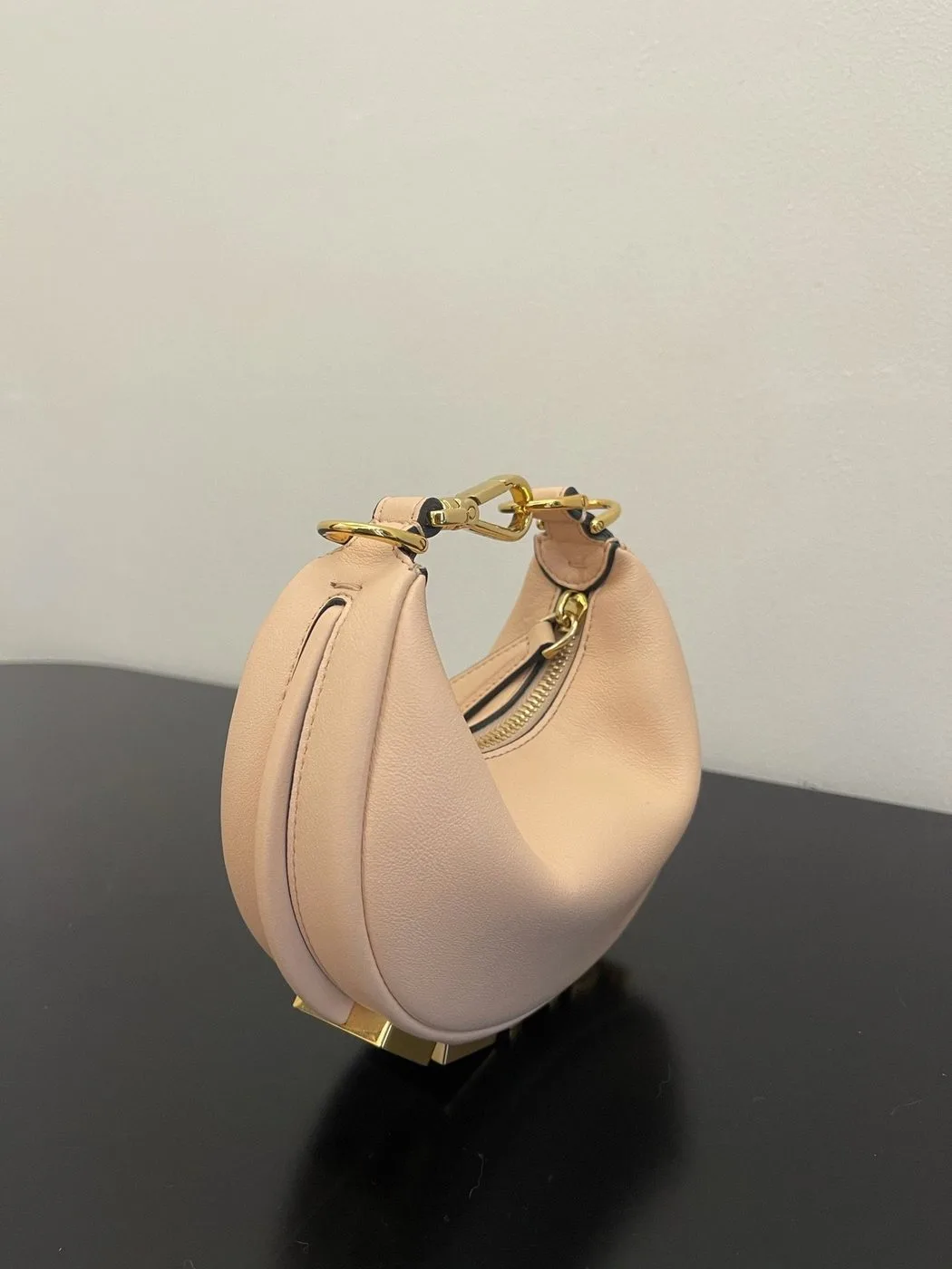 Alternative view of Fendi Nano Fendigraphy Pink