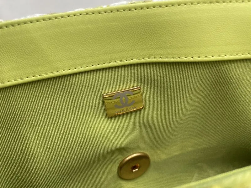 Chanel 19 Large Handbag Gold Hardware Green - Image 9