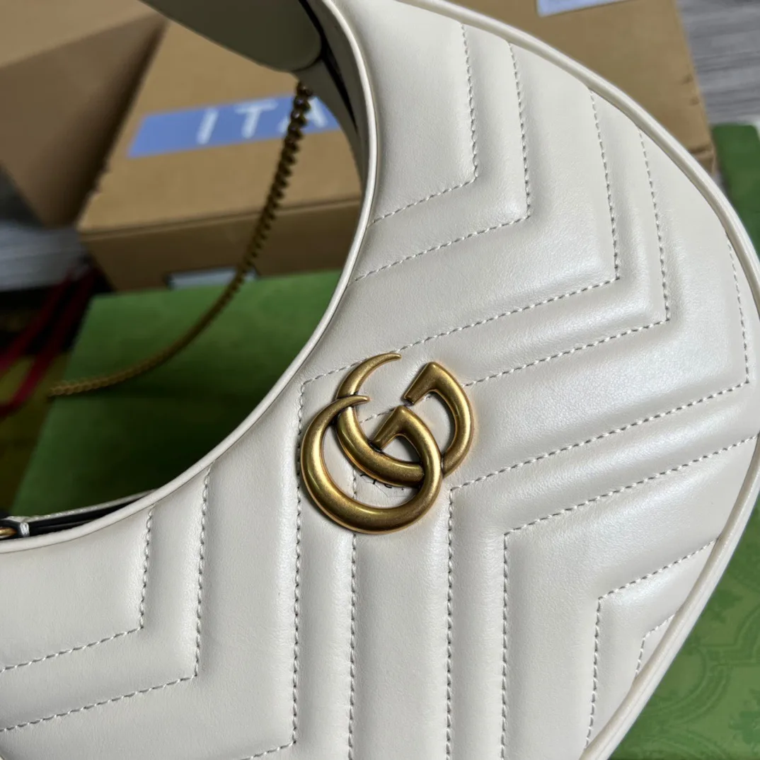 Gucci Marmont Half Moon Shaped Mini Bag White - Image 4