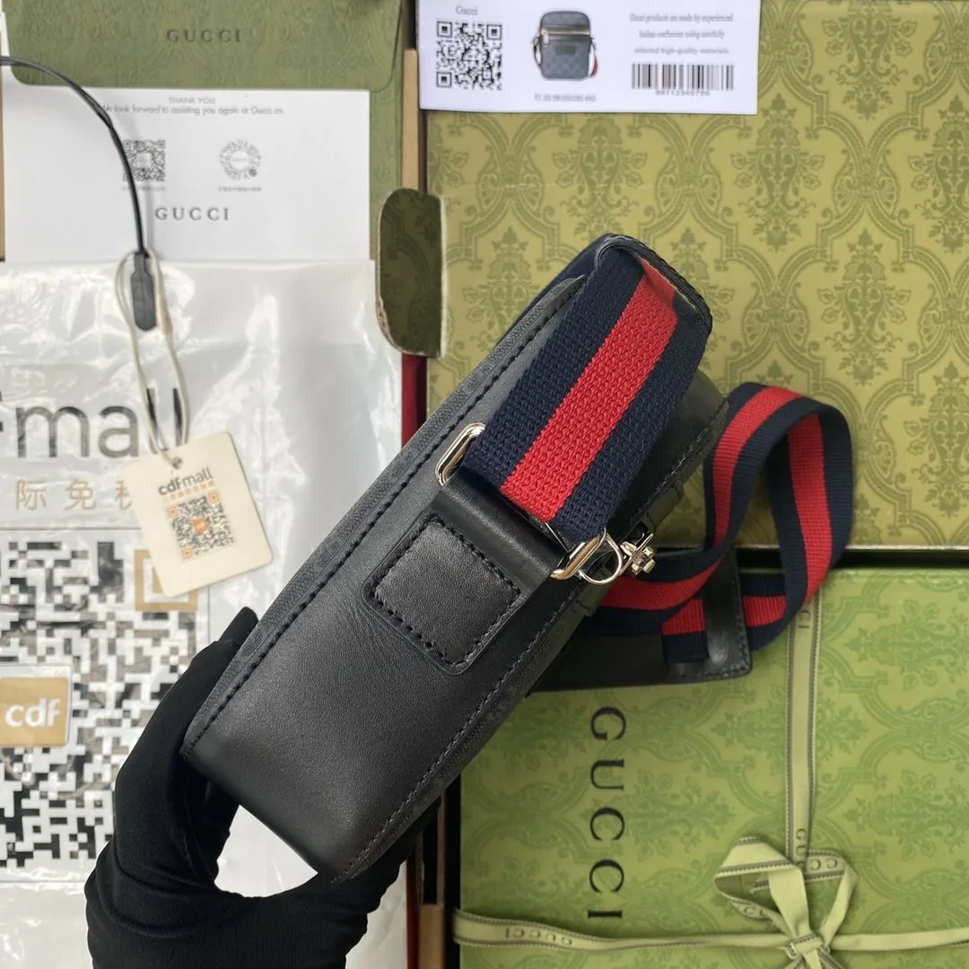 Gucci GG Messenger Bag Black/Grey GG Supreme Canvas A Material With Low Environmental Impact With Black / - Image 4