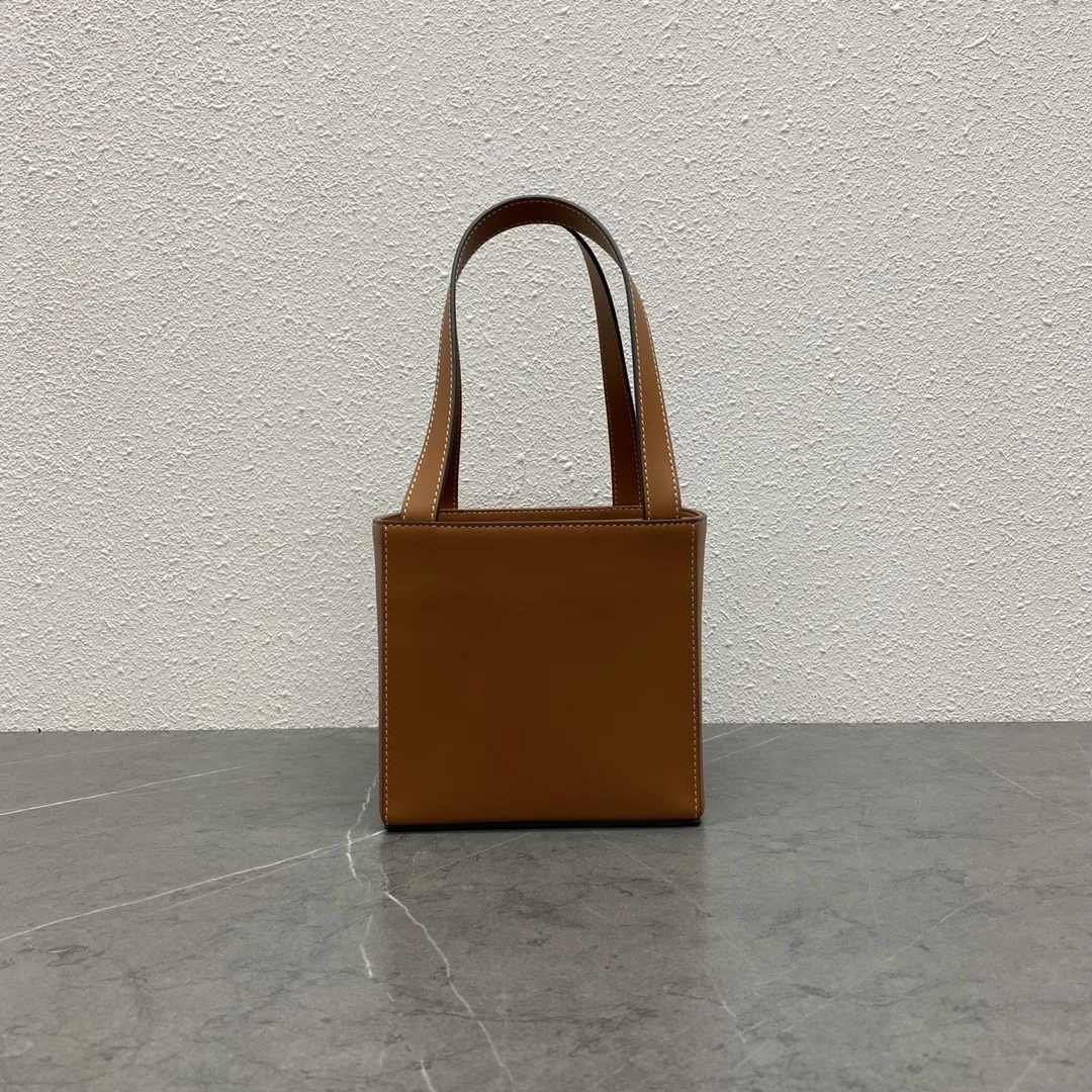 Celine Cube Bag Cuir Triomphe Square Tan / - Image 5