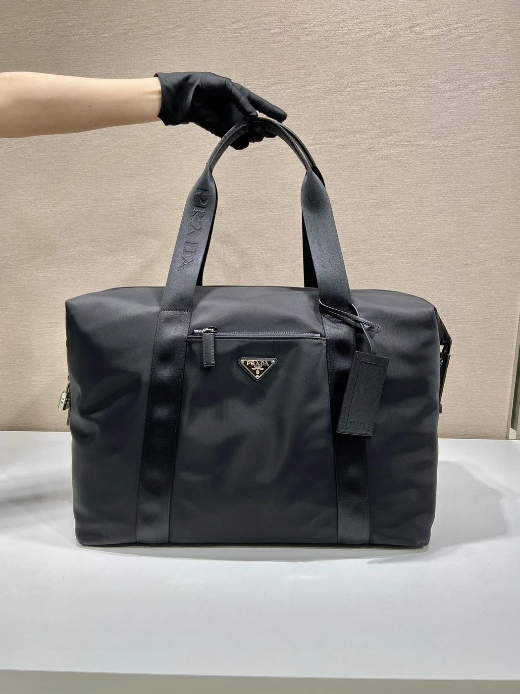 Prada Re-Nylon And Saffiano Duffle Bag Black / 2VC796_2DMH_F0002_V_OOO - Image 4