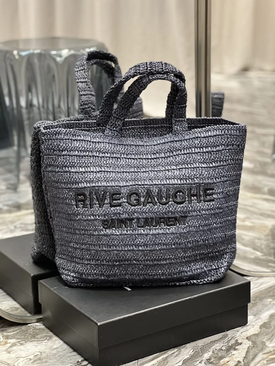 Saint Laurent Rive