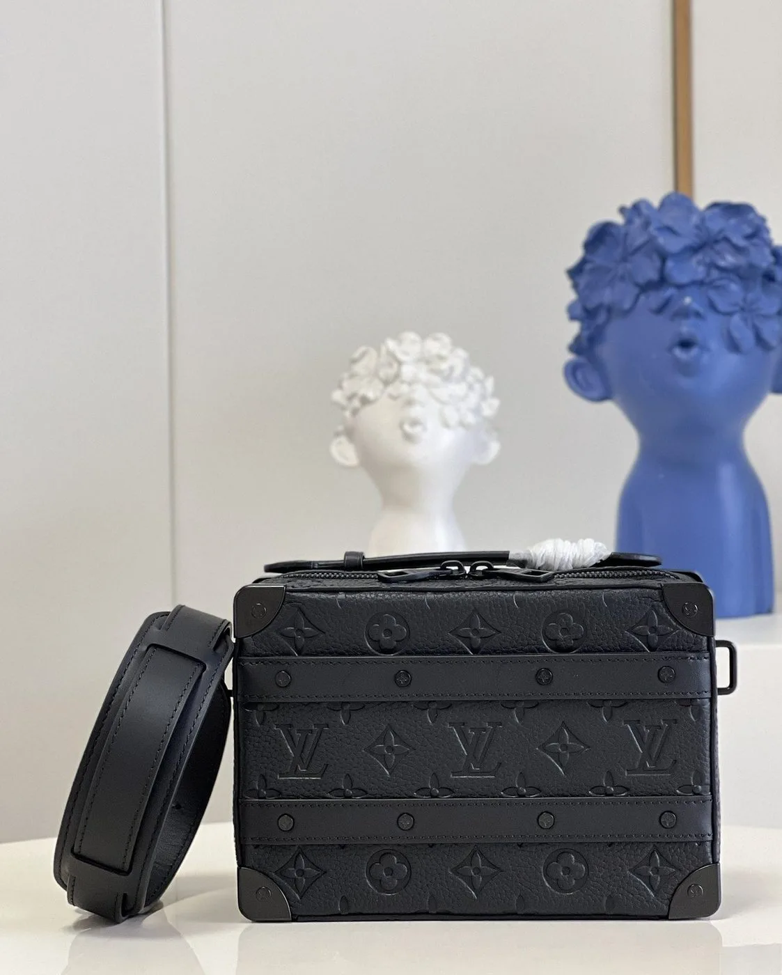 Louis Vuitton Handle