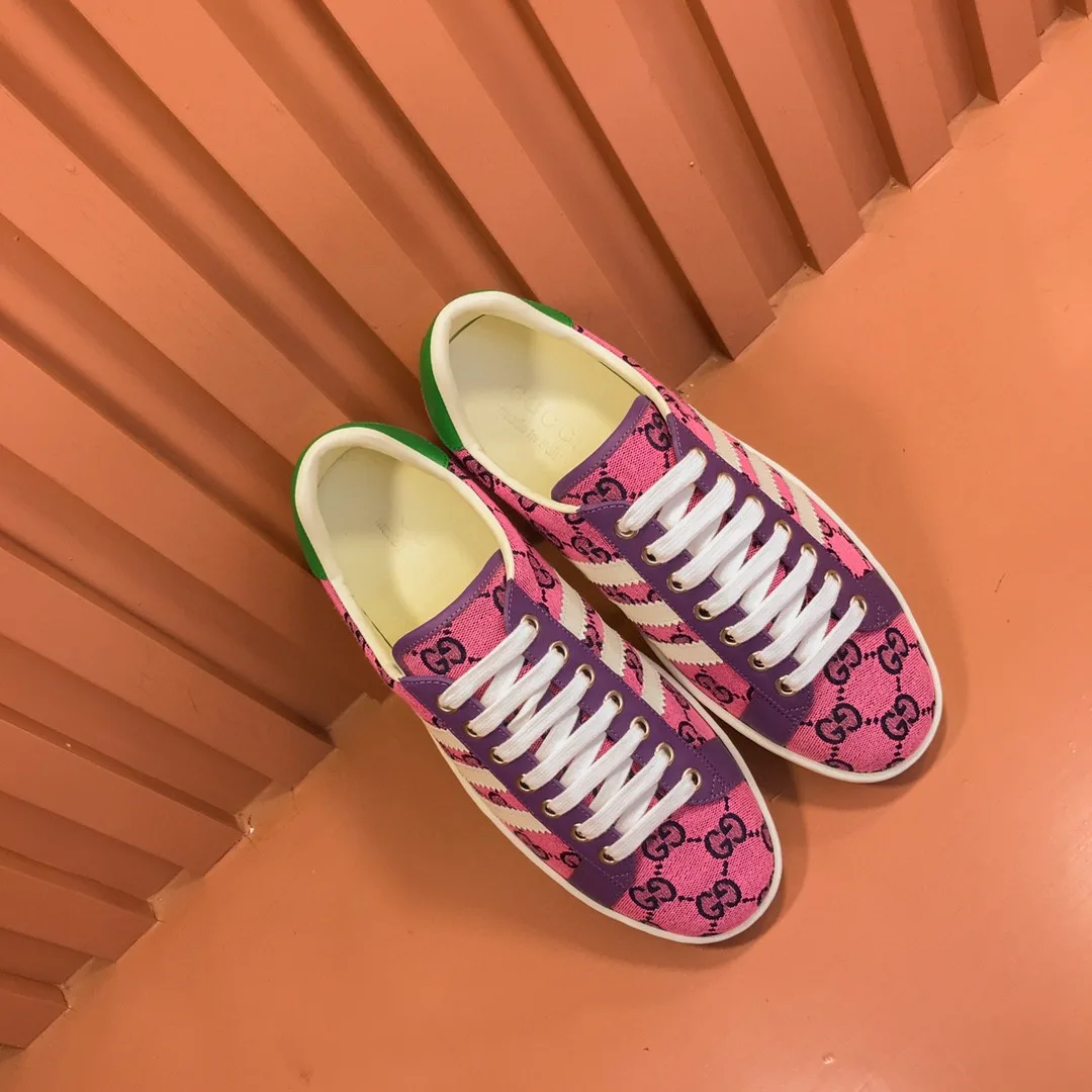 Gucci x Adidas Men’s With GG Sneakers Pink - Image 9