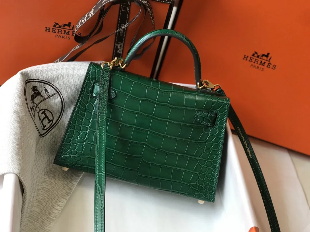 Alternative view of Hermes Mini Kelly 19 Green Crocodile Bag