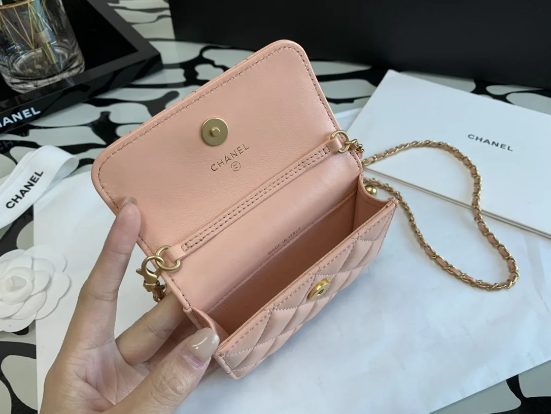 Chanel CO-CO Wallet On Chain / Gold Hardware Pink - Image 5