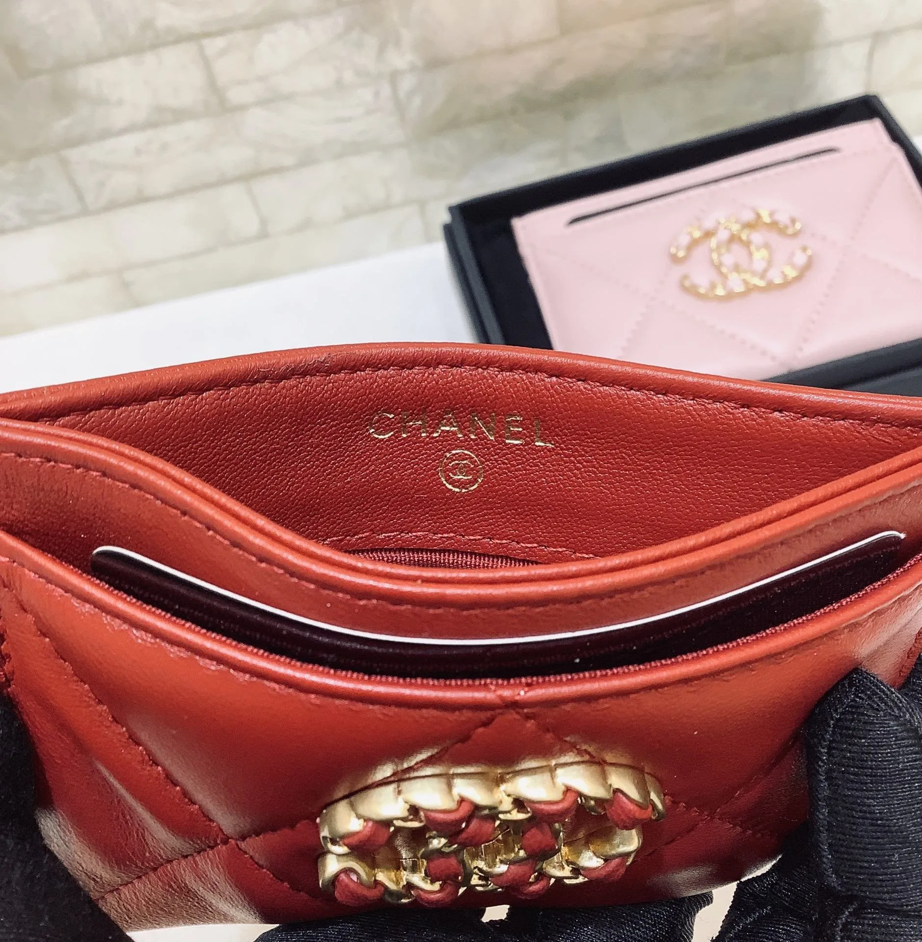 Chanel CO-CO 19 Card Holder Wallet / Gold Toned Hardware Red - Image 5