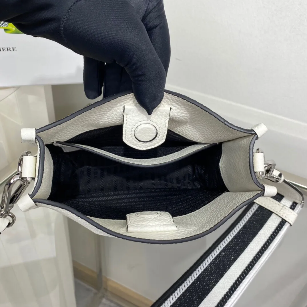 Prada Mini Shoulder Bag White - Image 4