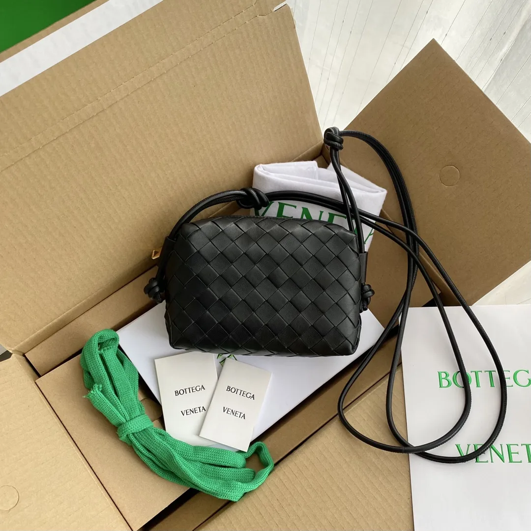 Bottega Veneta Mini