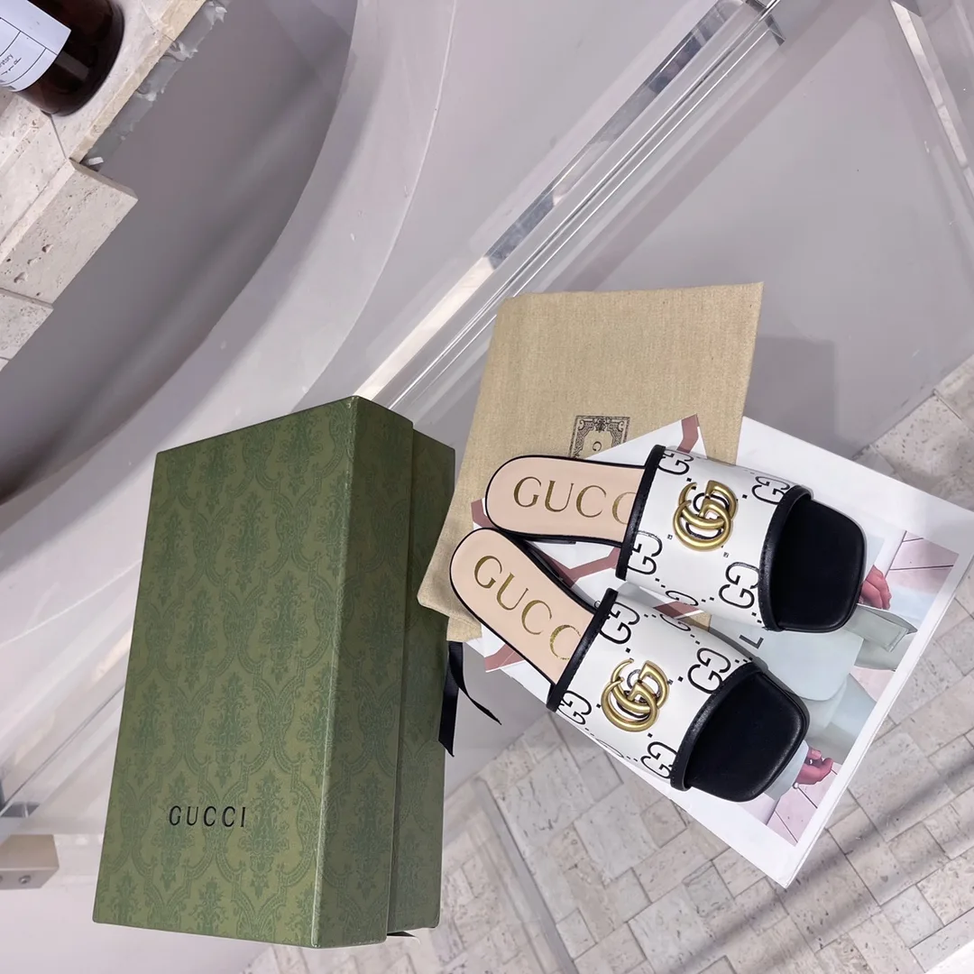 Gucci Women’s GG