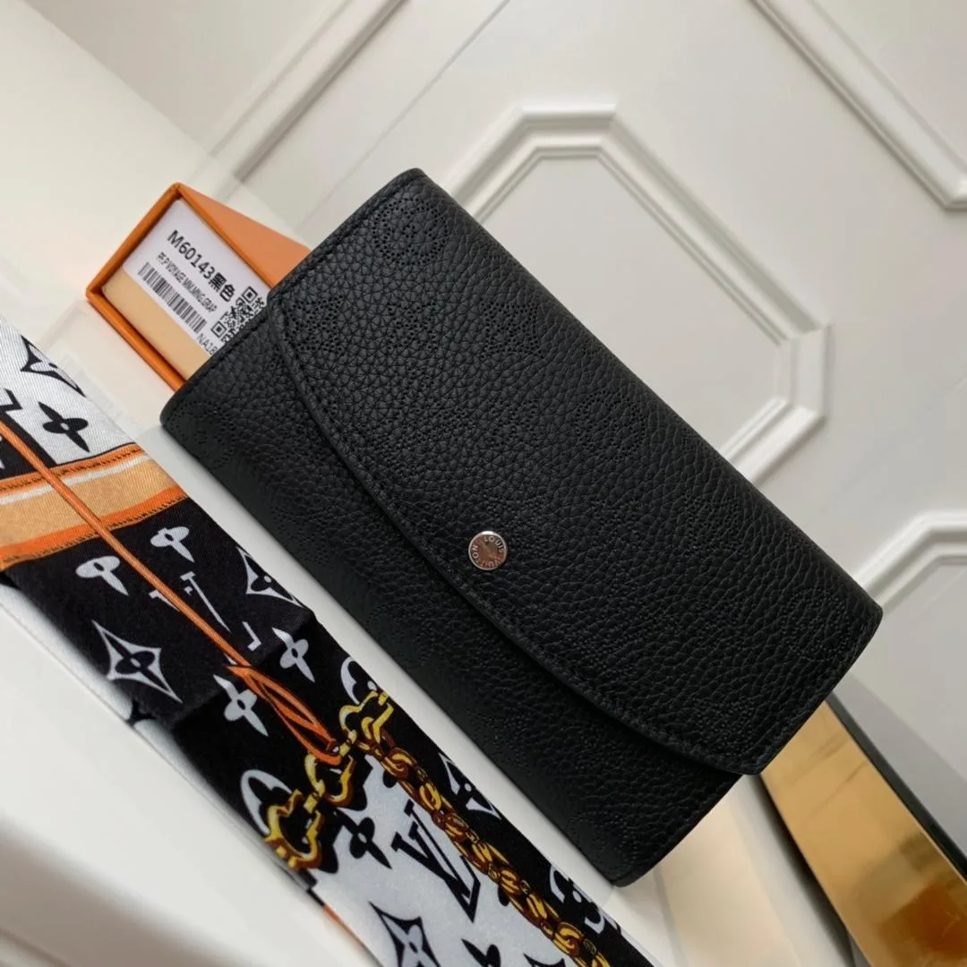 Louis Vuitton Iris