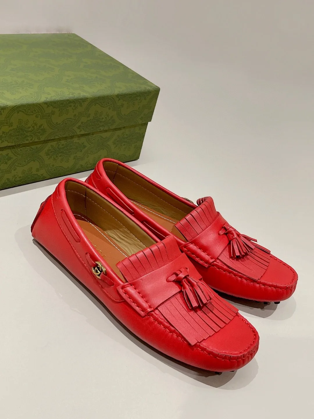 Gucci Men’s Loafer With Driver Interlocking G Red - Image 5
