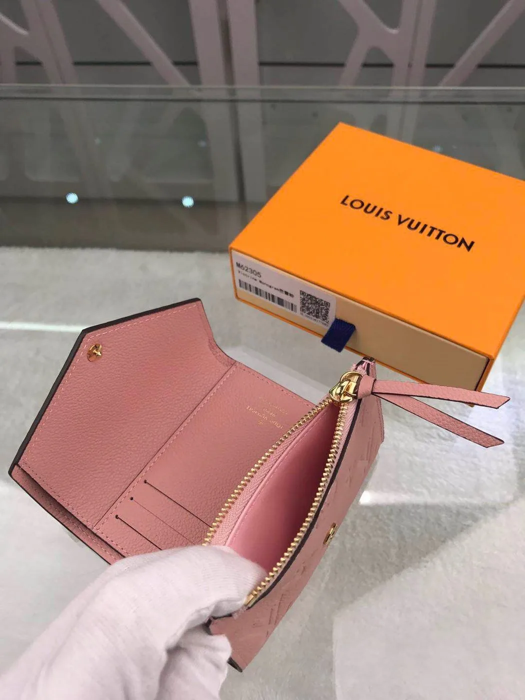 Louis Vuitton Victorine Wallet Monogram Empreinte Pink - Image 5
