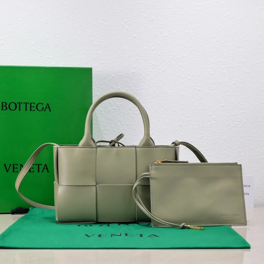 Bottega Veneta Mini Arco Tote Bag Green - Image 3