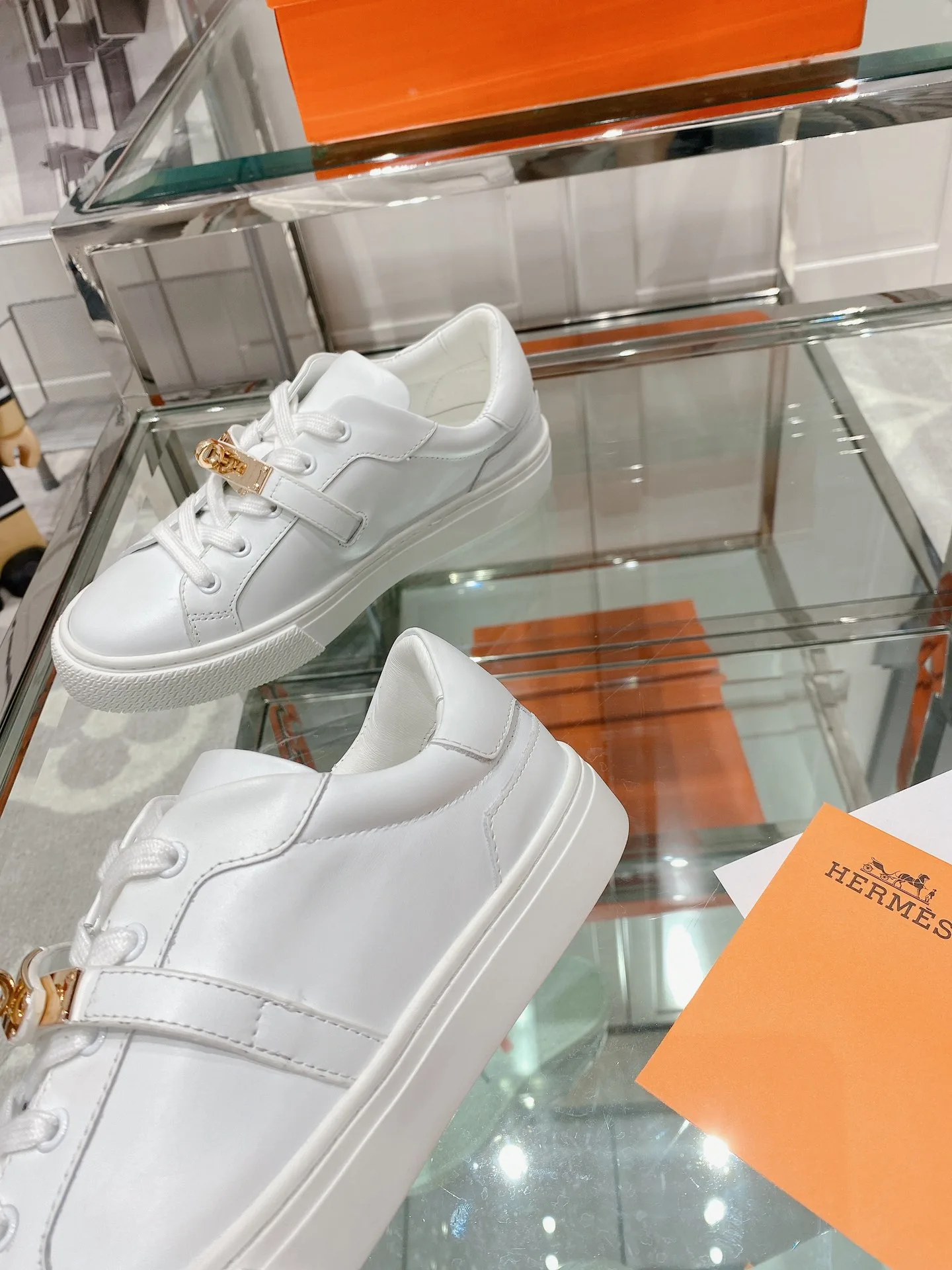 Hermes Day Sneaker White - Image 7