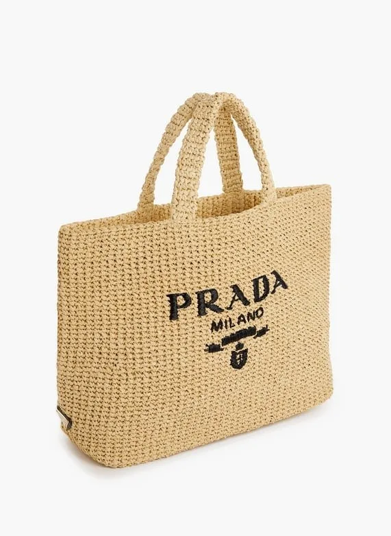 Prada backpack: common problems and how to avoid them