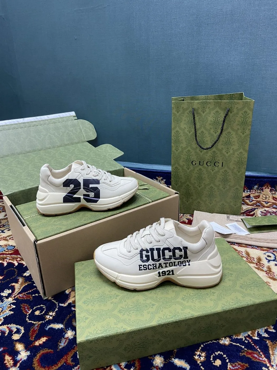 Gucci Women’s Rhyton Sneakers With 25 White Ivory - Image 3