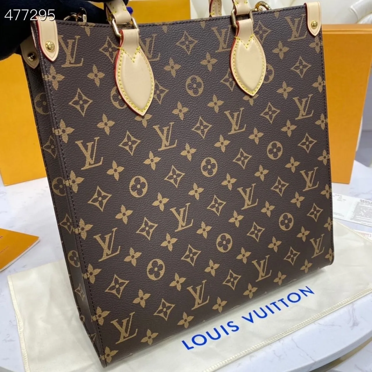 Louis Vuitton Sac Plat PM Monogram Canvas - Image 4