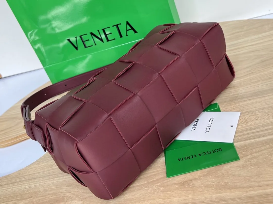 Bottega Veneta Brick Cassette Red - Image 3