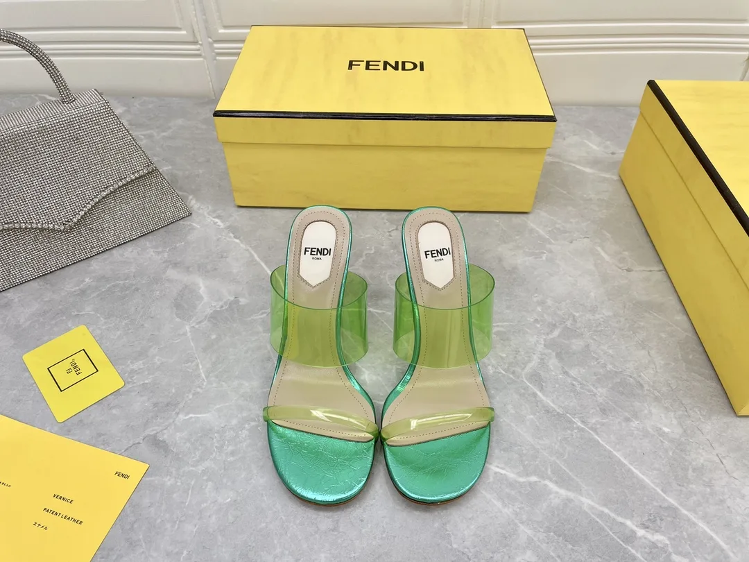 Comprehensive Guide to Fendi's First Transparent High Shoe Family
