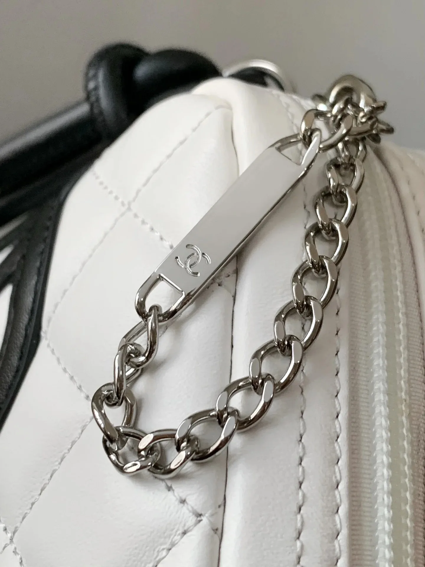 Chanel Cambon Pochette Shoulder Bag / White Silver Hardware - Image 9