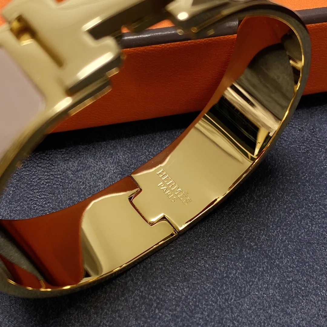 Hermes Clic H Bracelet Gold Hardware - Image 7