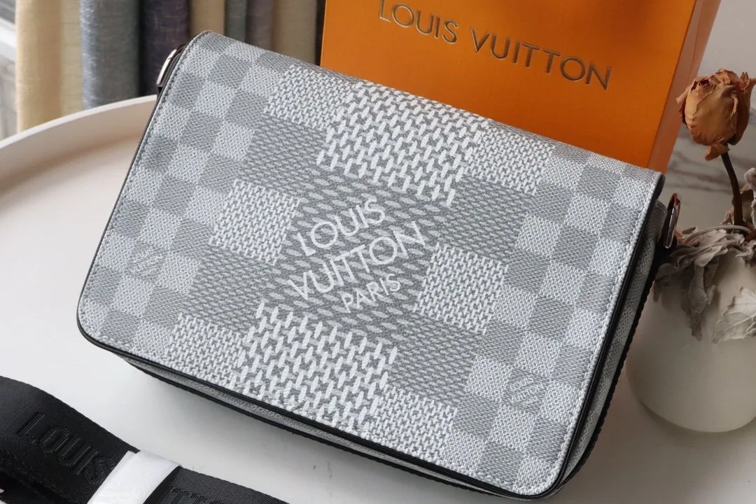 Louis Vuitton Studio