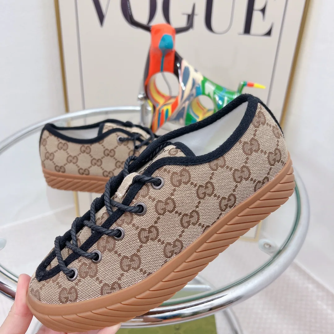 Alternative view of Gucci Women’s Maxi GG Sneaker Beige