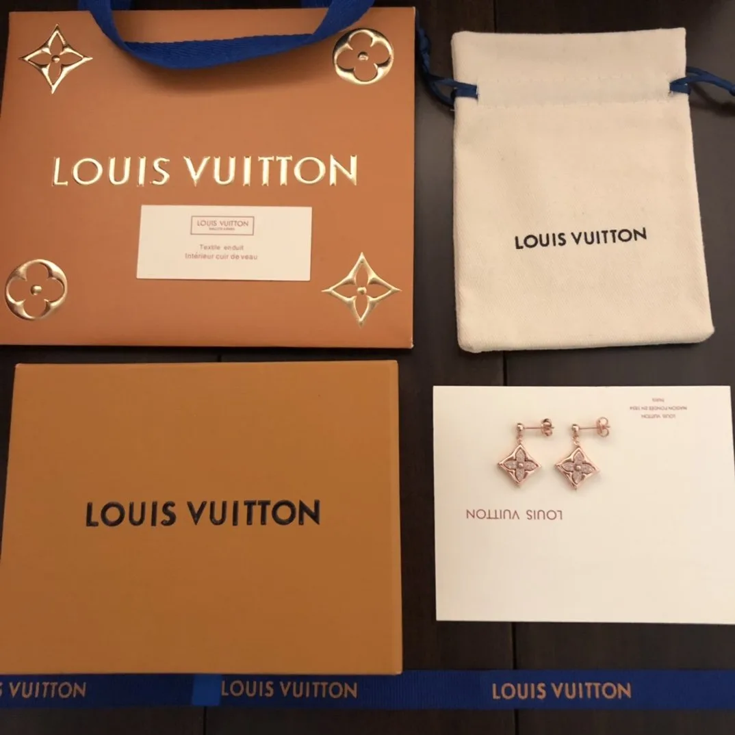 Louis Vuitton Color Blossom BB Star Earrings Rose Gold Hardware - Image 5