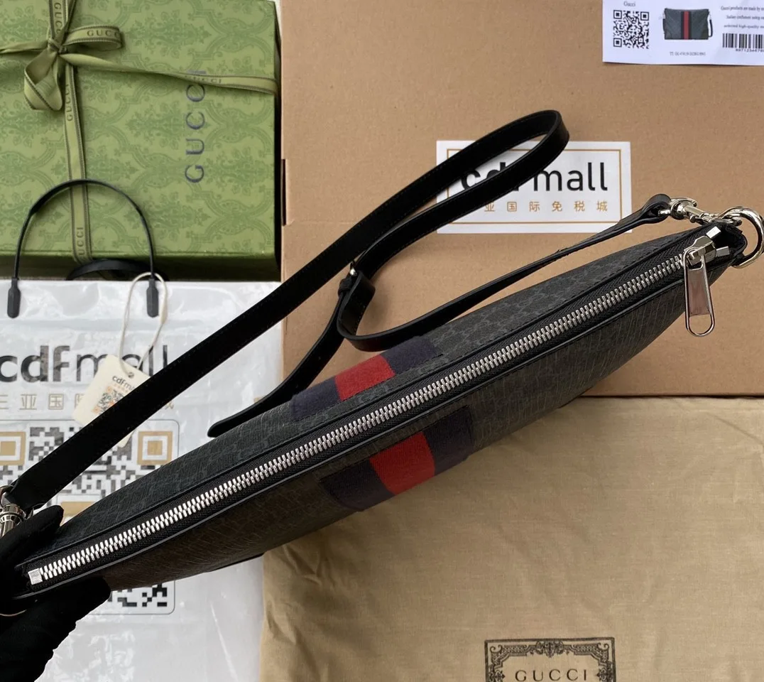 Gucci Black Messenger Black/Grey GG Supreme Canvas Blue And Red Web / - Image 7