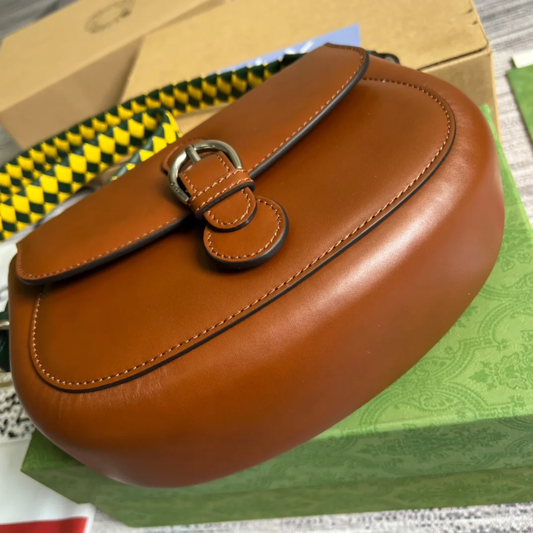 Gucci Aria Shoulder Bag / Brown Gold Hardware - Image 5